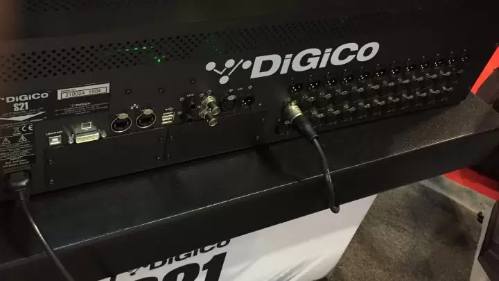 DiGiCo S21 back